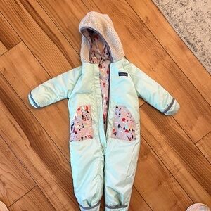 EEEUC Patagonia Snowsuit